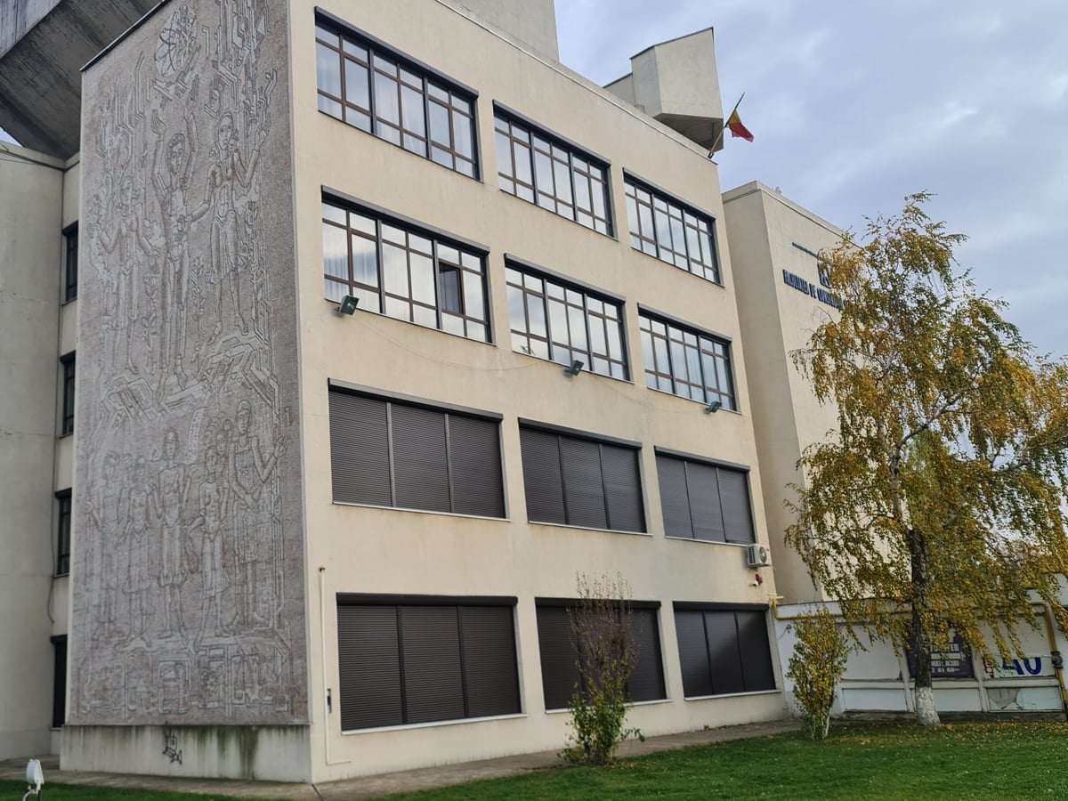 Rulouri Exterioare